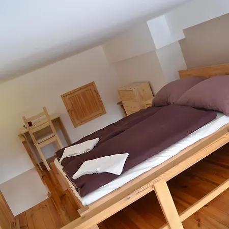 Apartman Lucy *